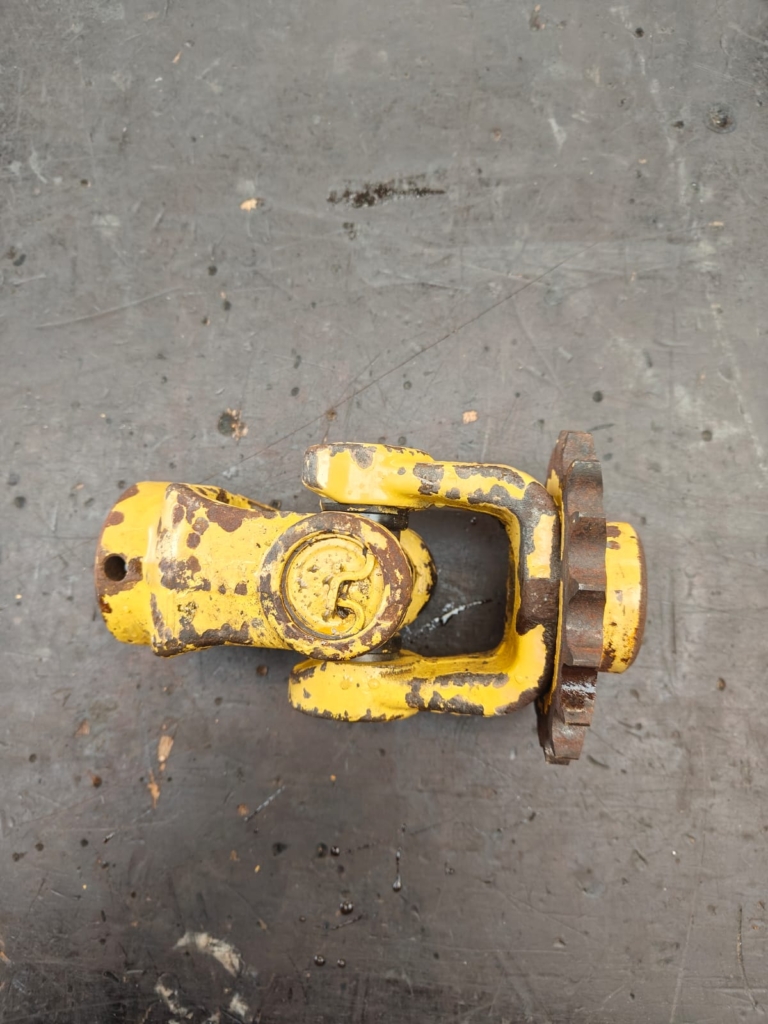 CHAPE POUR NEW HOLLAND 1905, 2100, 2205, 2305, 2405