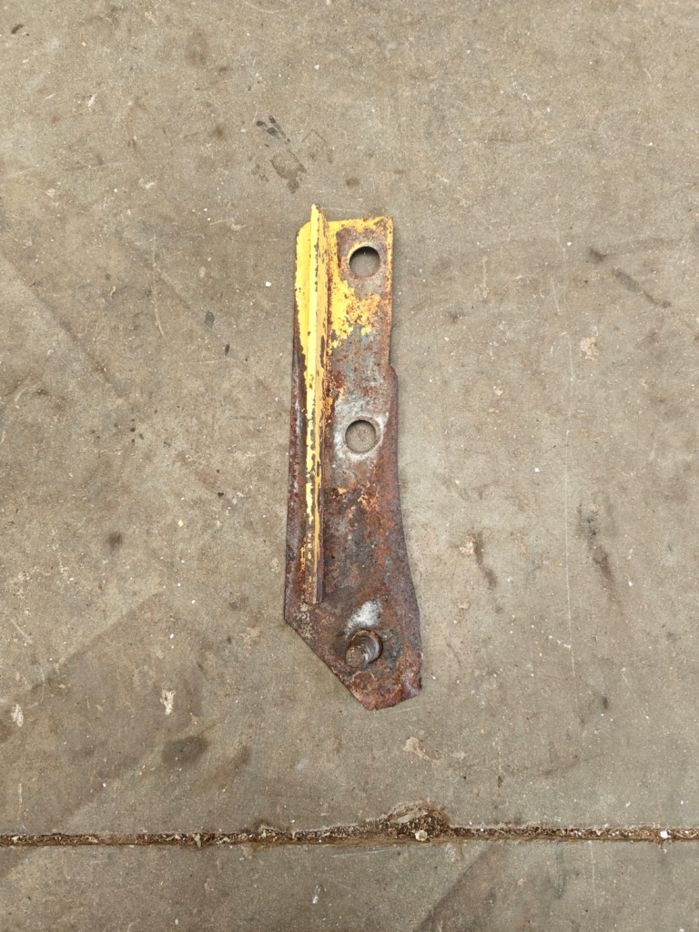 GUIDE GAUCHE POUR NEW HOLLAND 1905, 2100, 2205, 2305, 2405